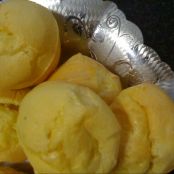 Pão de Queijo de Liquidificador com mussarela 