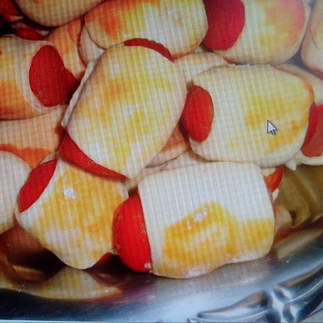 ENROLADINHO DE SALSICHA ASSADO