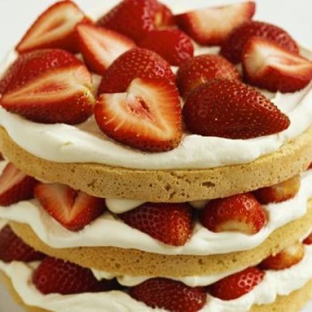 Montagem de Torta de Morango