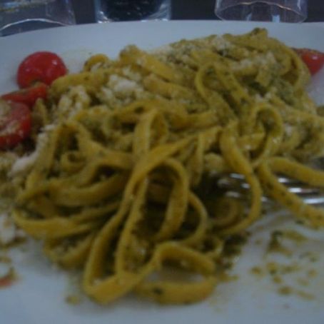 Molho pesto de liquidificador