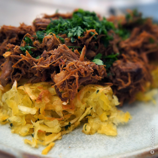 Maminha na Cachaça com Tubérculos Rosti