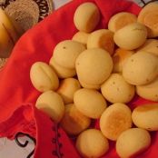 Pão de queijo com polvilho doce 