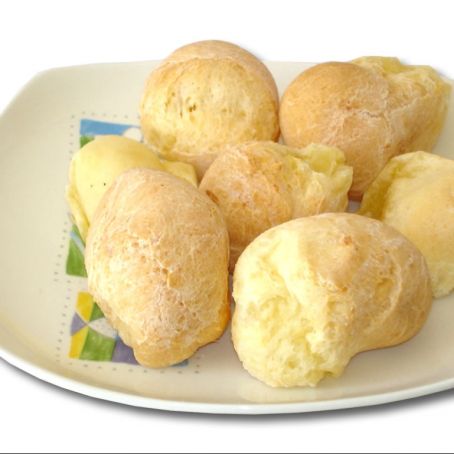 Pão de queijo meia cura