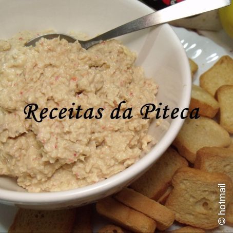 Patê de atum e delícias do mar
