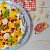 Pavlova de manga e romã