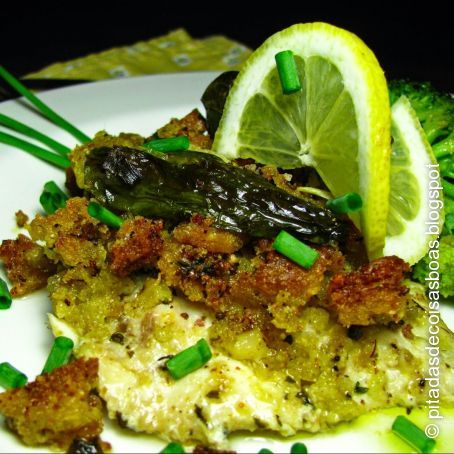 Peixe porco com broa e pimentos padron