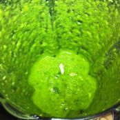 Pesto de manjericão