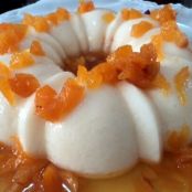 Manjar de Côco com Calda de Damasco