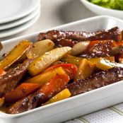 Costelinha suína assada com legumes