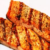 Tranche de Saumon Aux Herbes avec Epinards à la crème