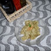 Macarrão ao Pesto Cremoso de Manjericão Nozes e Castanha de Caju