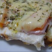 Sanduíche de forno gratinado