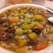 Sopa de legumes com macarrão