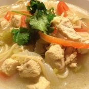 Sopa tailandesa (e um pouco portuguesa também!)