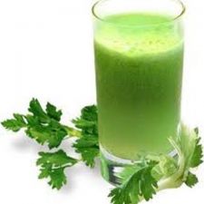 Suco de pera e hortelã