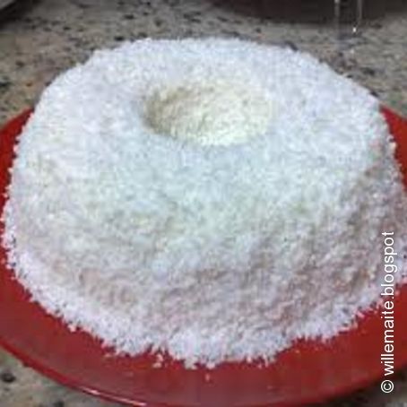 Tapioca com coco e castanha