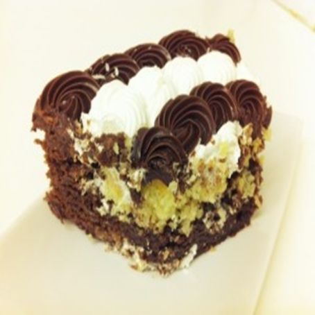 Torta cremosa de brownie e coco