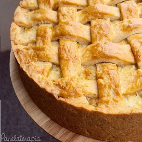 Torta de Frango com Requeijão