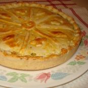 Torta de frango com seleta de legumes 