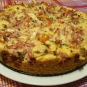 Torta de queijo, presunto e frango