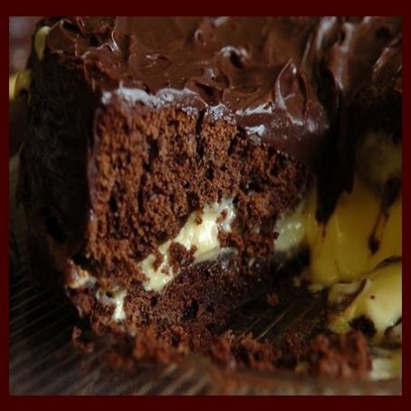 Bolo de Chocolate com Recheio de Maracujá